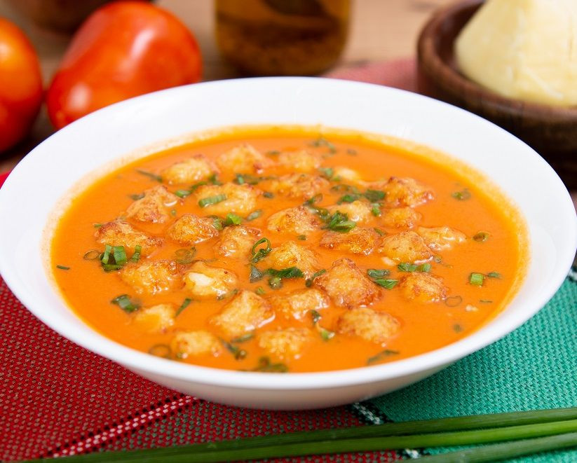 Sopa de Tomate Com Croutons de Queijo Coalho 210 kcal - Low Carb -350g